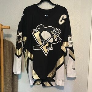 Pittsburgh Penguins Crosby jersey